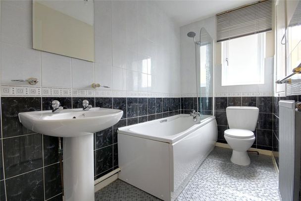 2 bedroom semi-detached house to rent - Photo 1