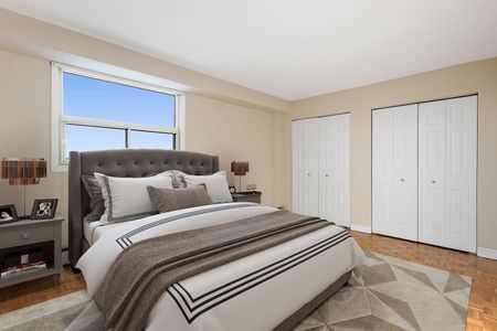 The Lamplighter - Photo 4