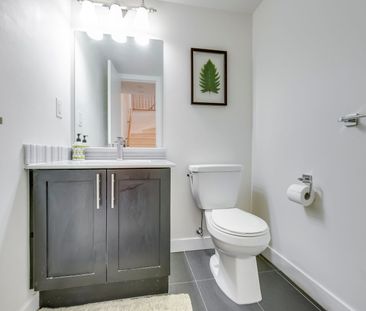 For Lease - 4030 Parkside Village Drive Unit# 1, Mississauga, Ontario - Photo 5