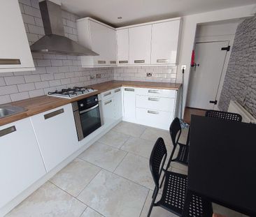 Finlay Street, Liverpool. - Photo 5