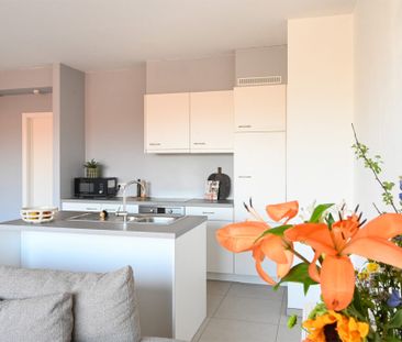 Mooi en lichtrijk appartement met 2 terrassen - Photo 6