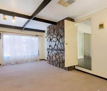 15 William Street, Salisbury. - Photo 4