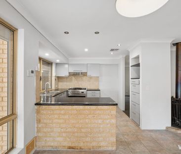 Spacious Family Home with Pool & Entertaining Area - Photo 6