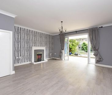 3 bedroom terraced house to rent - Photo 4