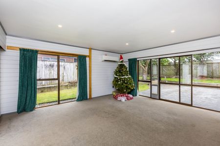 4 Memphis Grove, Totara Park, Upper Hutt - Photo 3