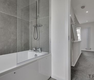 4 bedroom townhouse to rent - Photo 5