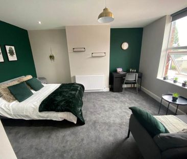 Haddon Avenue (Room 2), Burley, Leeds - Photo 5