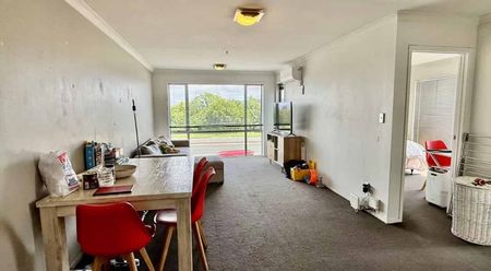 City-Fringe Living – Modern Apartment in Eden Terrace - Photo 5