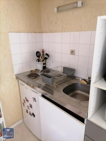 Location Appartement 1 pièce 13m² POITIERS 86000 - Photo 4