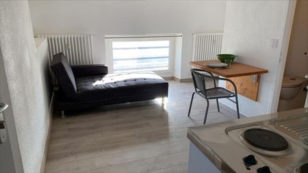 Location Appartement 1 pièce 16m² AUBENAS 07200 - Photo 2