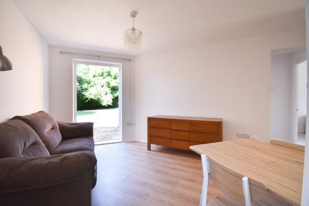 Sullivans Reach, Walton-on-Thames, KT12 - Photo 4