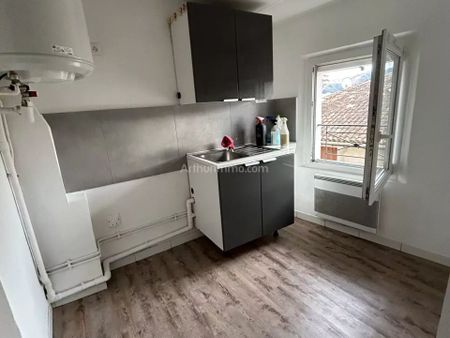 Location Appartement 1 pièces 27 m2 à Aubagne - Photo 4