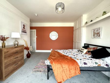 9 bedroom house to rent - Photo 2