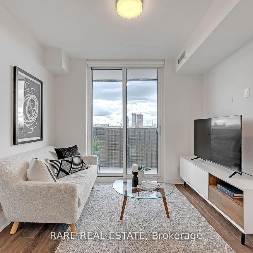 30 Tretti Way #318 - Photo 1