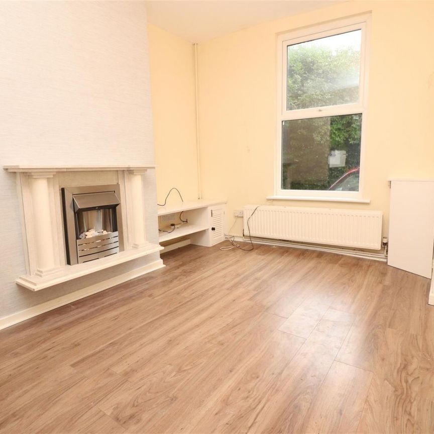 2 bedroom House To Let - Photo 1