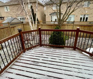 For Lease - 2089 Blackforest Crescent, Oakville, Ontario - Photo 6