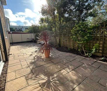 3 bedroom link detached house to rent - Photo 6