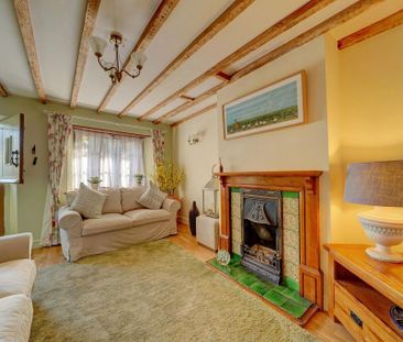 2 bedroom terraced house to rent - Photo 2