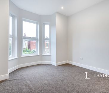 3 bedroom apartment to rent Yarborough Road, PO5 - Photo 2