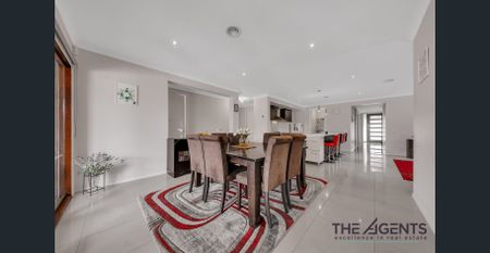 Modern Family Living with Style, Space & Comfort - Photo 3