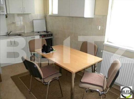 Apartament cu 3 camere, 90 mp, constructie tip casa/vila in zona Dorobantilor - Photo 1