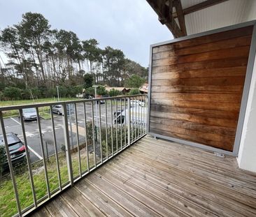 Location Appartement 2 pièces 41m² GUJAN MESTRAS 33470 - Photo 5