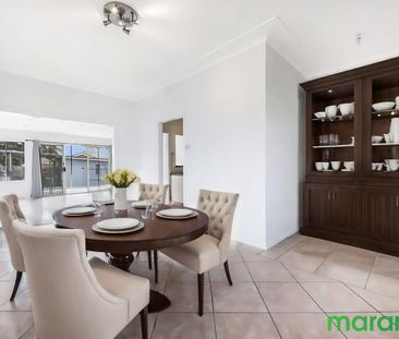 3-Bedroom Gorgeous Home With a Pool! - Photo 2