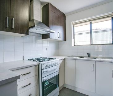 Low-Maintenance Living in a Convenient City-Fringe Location - Photo 6