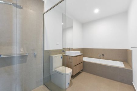 EXPERIENCE ELEVATED LIVING IN BROMPTON ESTATE! - Photo 2