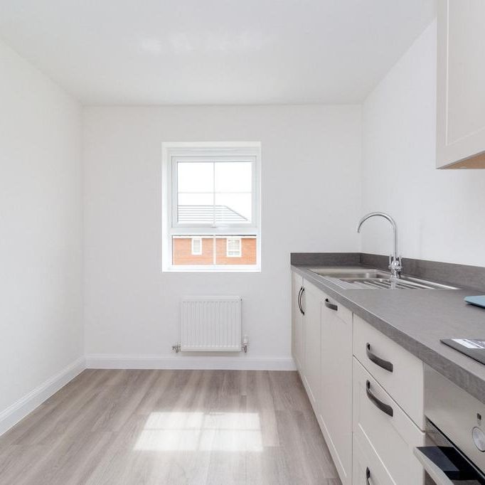 3 bedroom semi-detached house to rent - Photo 1