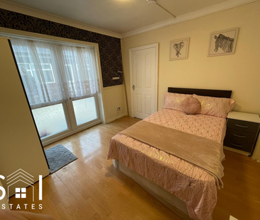 1 bedroom in a house share to rent - Photo 6