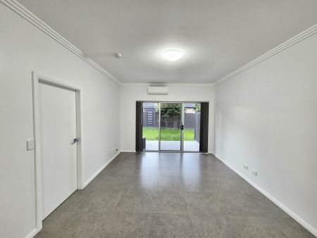 9/30-32 Third Avenue, Macquarie Fields NSW - Photo 2