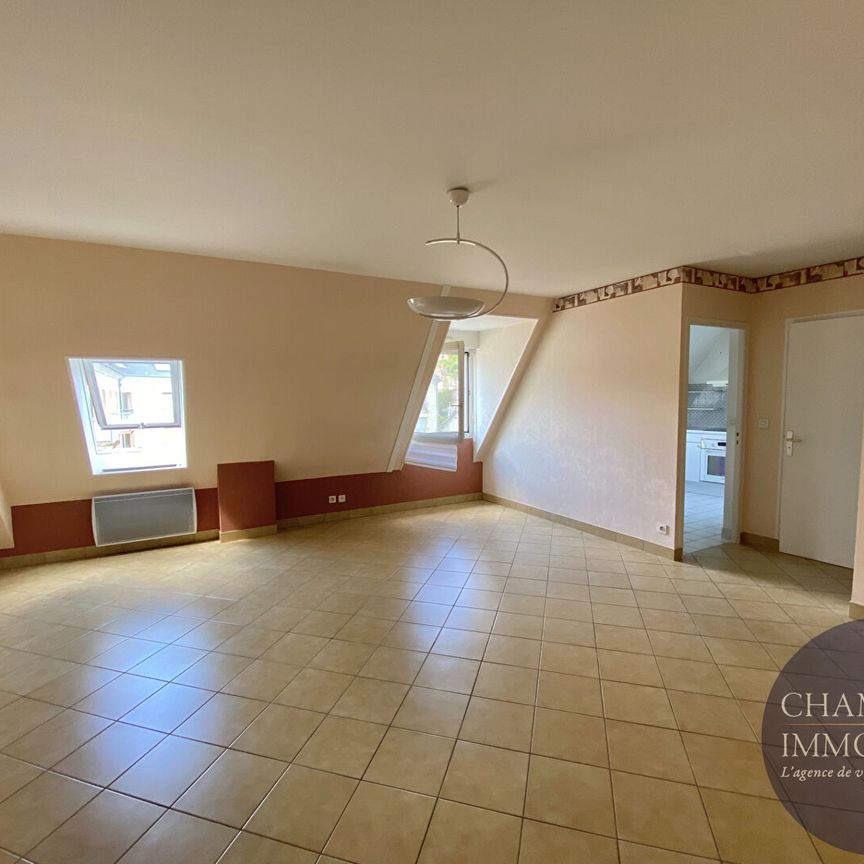 Appartement T5 en duplex - Photo 1