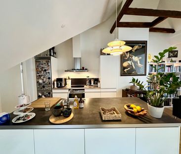 Indbydende penthouse med karakter og lysindfald i Aalborg - Foto 3