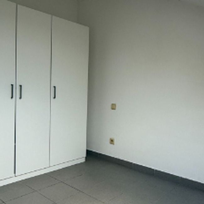 Appartement te huur in Dendermonde voor € 650 met 1 slaapkamer - Photo 1