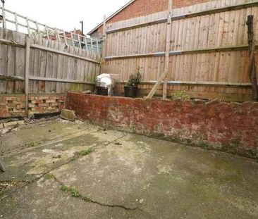 Tottenhall Road, Palmers Green, N13 - Photo 1