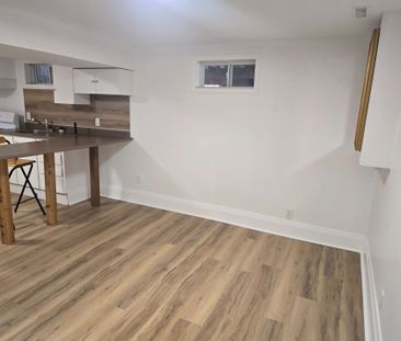 For Lease - 1224 Cramer Street, Mississauga, Ontario - Photo 6