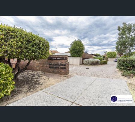 8 Kathleen St, Yokine, WA 6060 - Photo 4