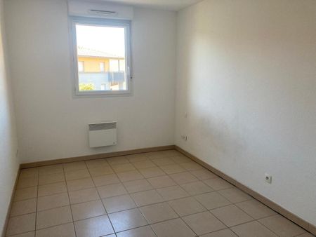 location Appartement T2 DE 42.84m² À FOIX - Photo 5