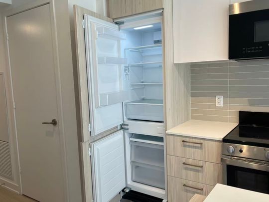 For Lease - 65 Mutual Street Unit# 703, Toronto, Ontario - Photo 1