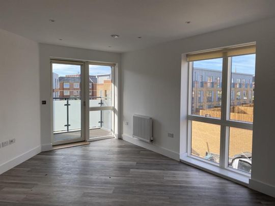 1 bedroom flat to rent - Photo 1