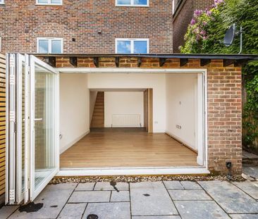 2 bedroom terraced house to rent - Photo 1