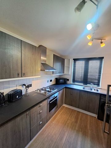 37m King's Gate, AB15 4EL, Aberdeen - Photo 2