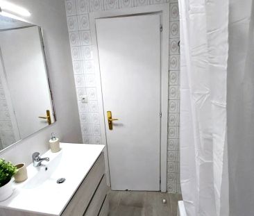 Room in shared apartment in Madrid - Foto 5