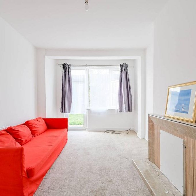 4 bedroom house to rent - Photo 1