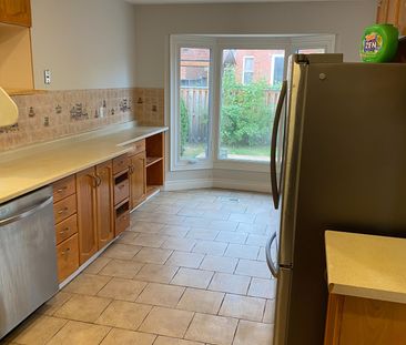 For Lease - 6419 Longspur Road Unit# Main/2nd, Mississauga, Ontario - Photo 1