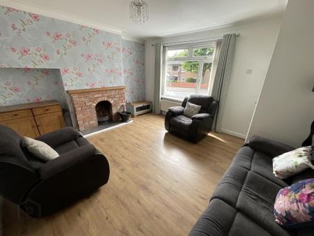 188 Skegoneill Avenue, Belfast, BT15 3JW - Photo 2