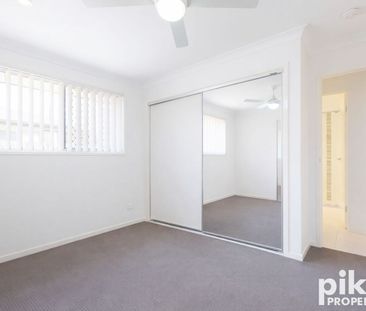 Three Bedroom Modern Duplex - Photo 1