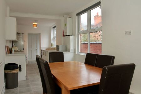 Gaul Street (4 bed) - Photo 5