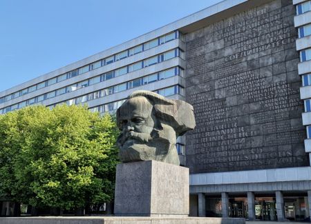 Neu renovierte 3-Raum-Wohnung in Schloßchemnitz - Foto 2